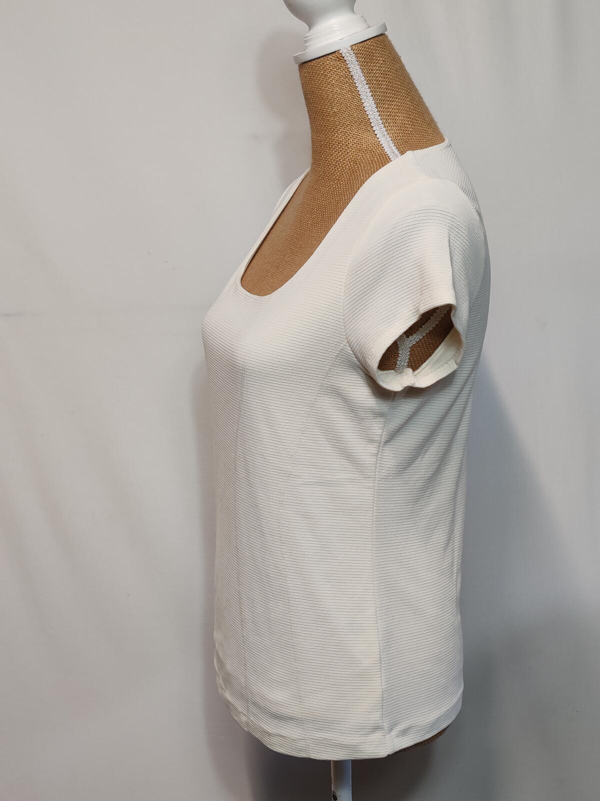 Planet | M | Cream T-shirt