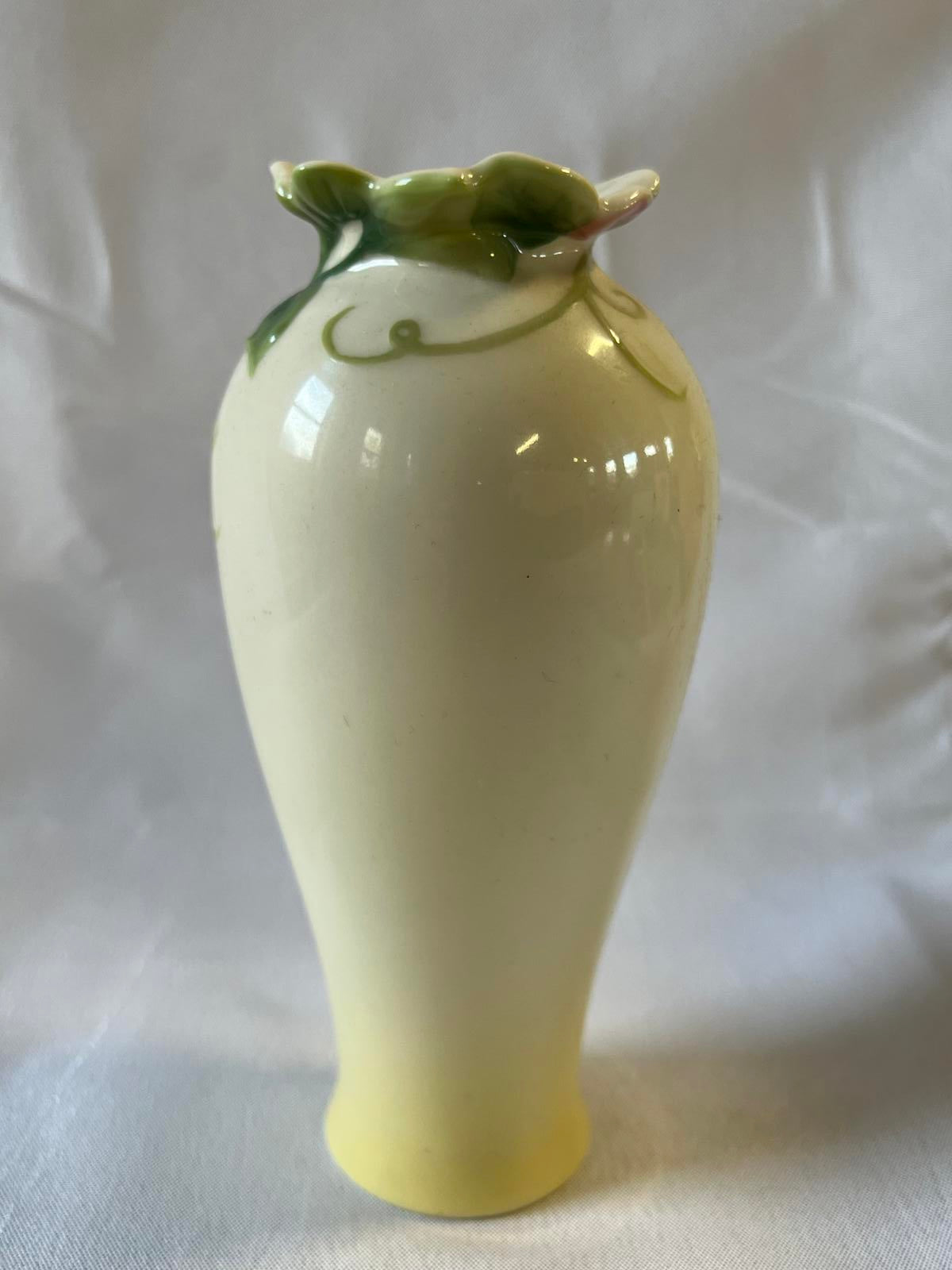 Franz Vase | Flower themed