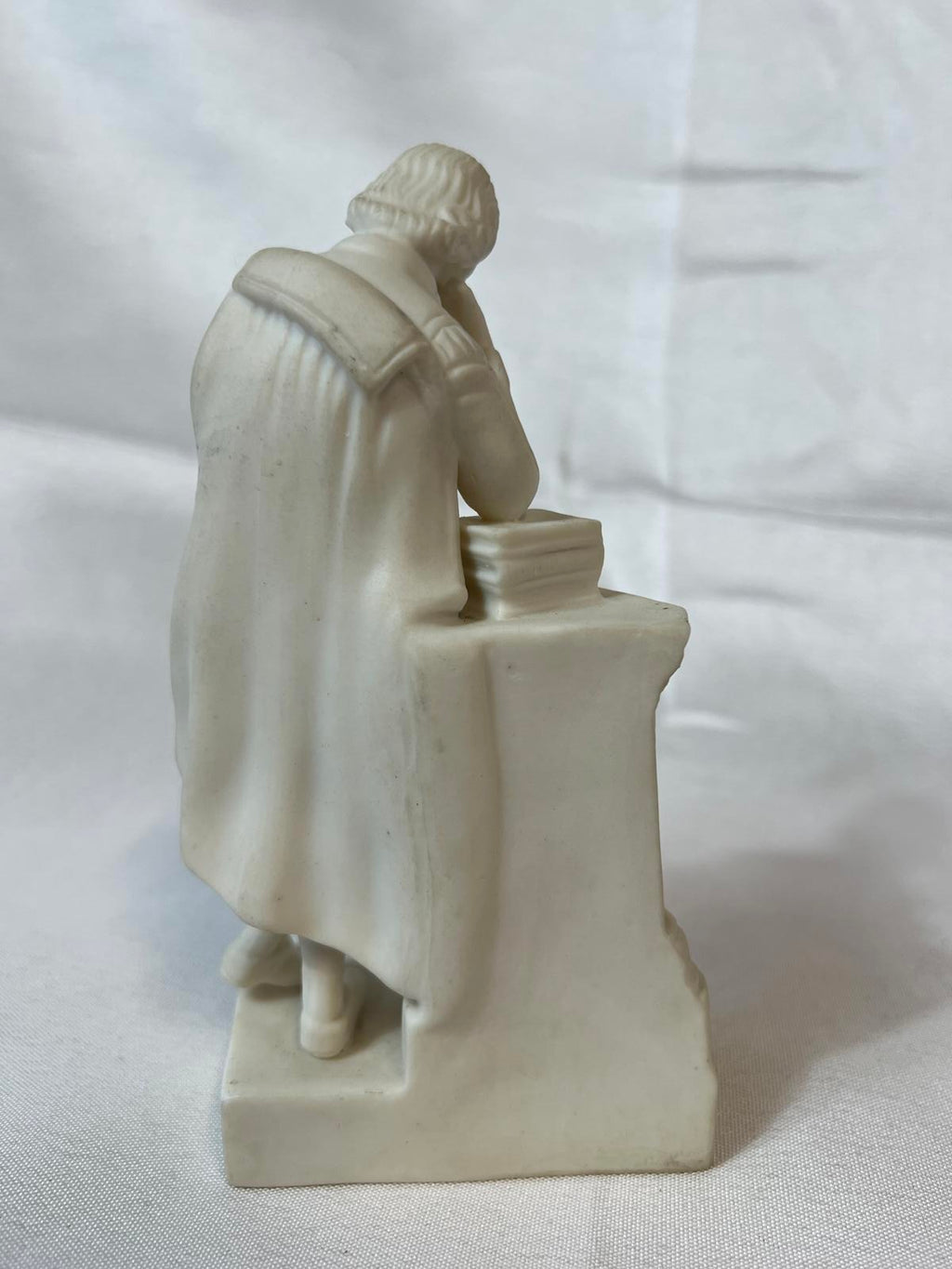 Vintage W.H.Goss William Shakespeare Collectible Ornament