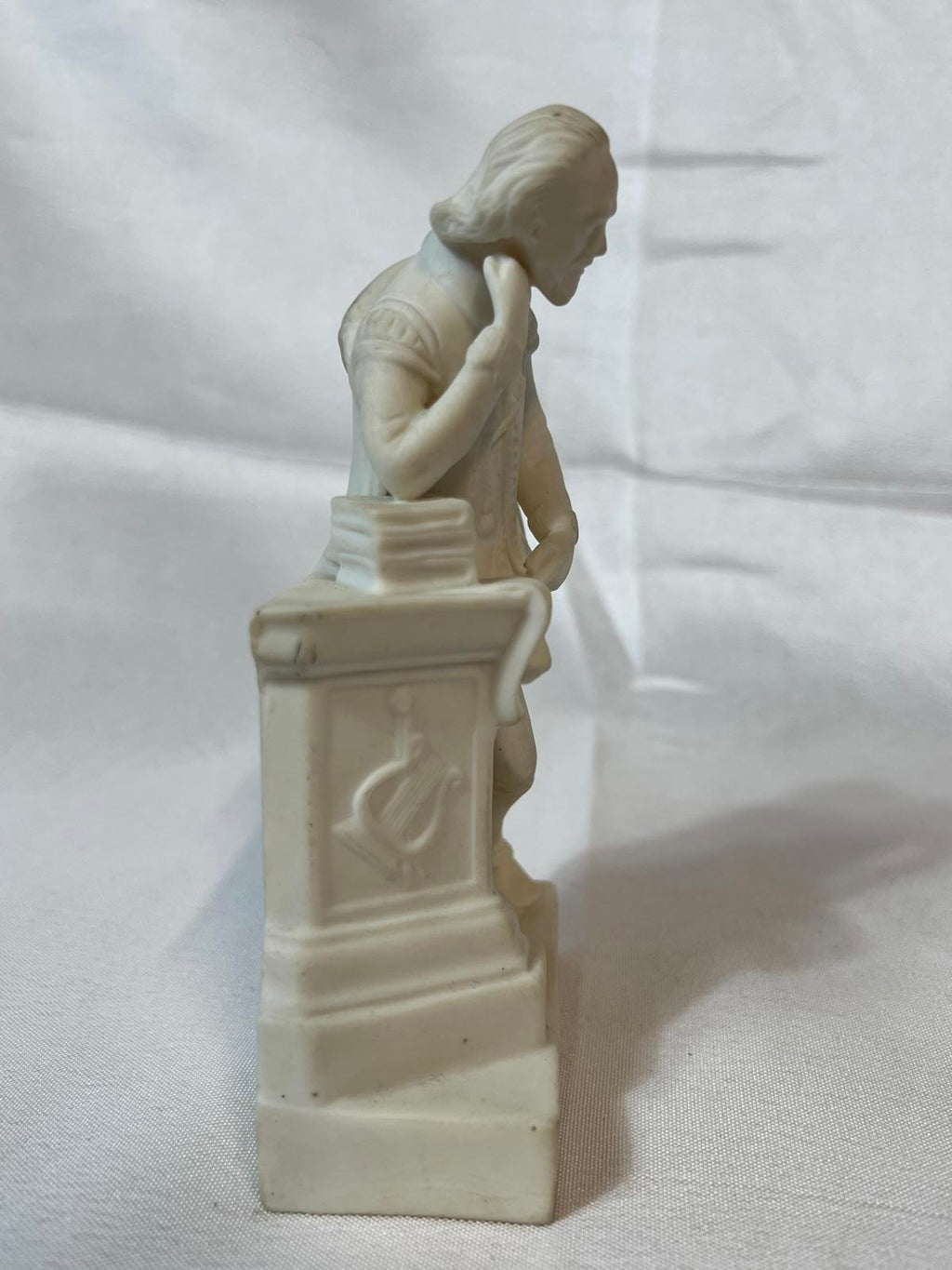 Vintage W.H.Goss William Shakespeare Collectible Ornament