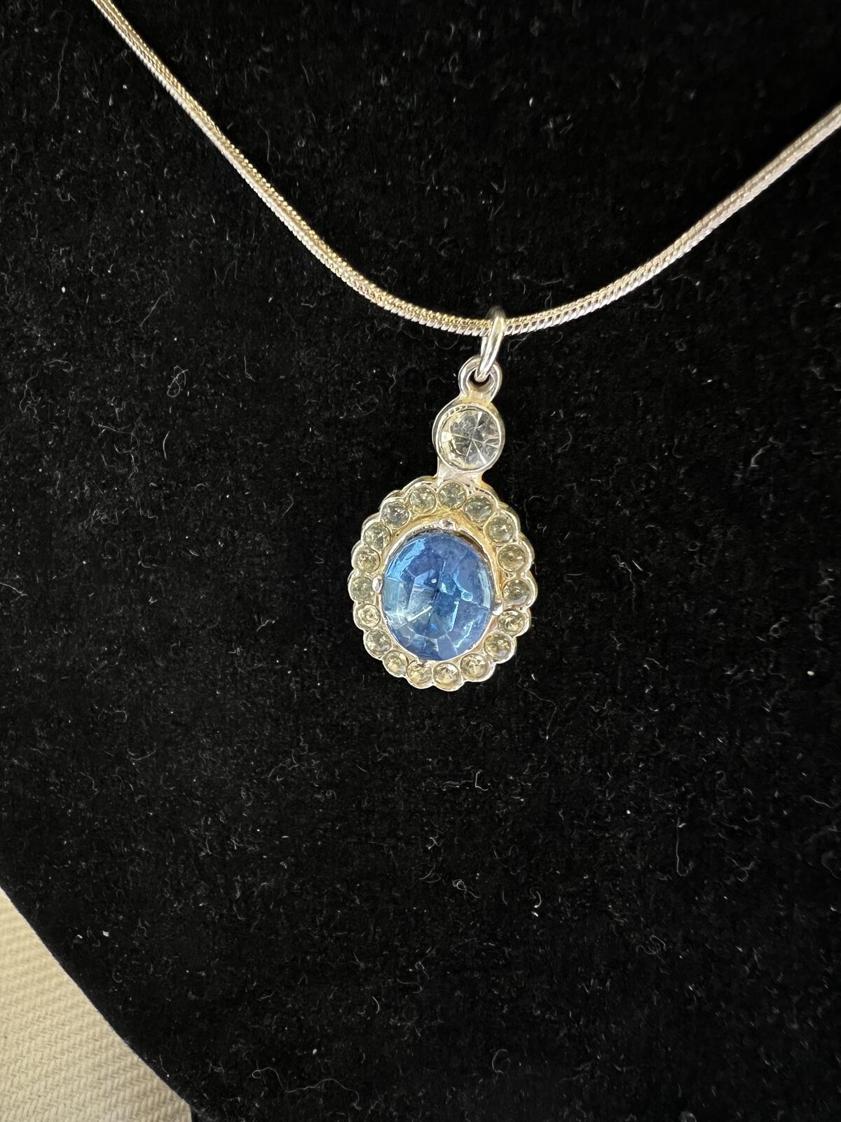 Drop Pendant | Sapphire and Diamond Like | Silver Chain