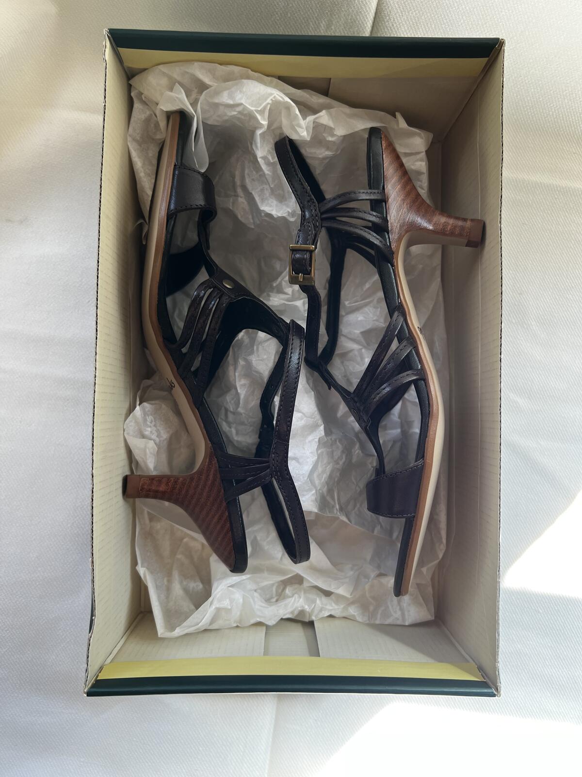 Clarks | Size 5 | Strappy Sandals | Brand New In Box