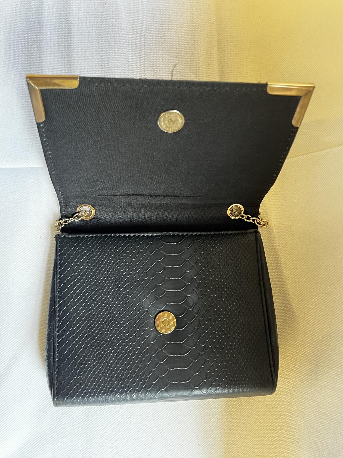 Vintage New Look Blue Snakeprint Crossbody bag with Chain