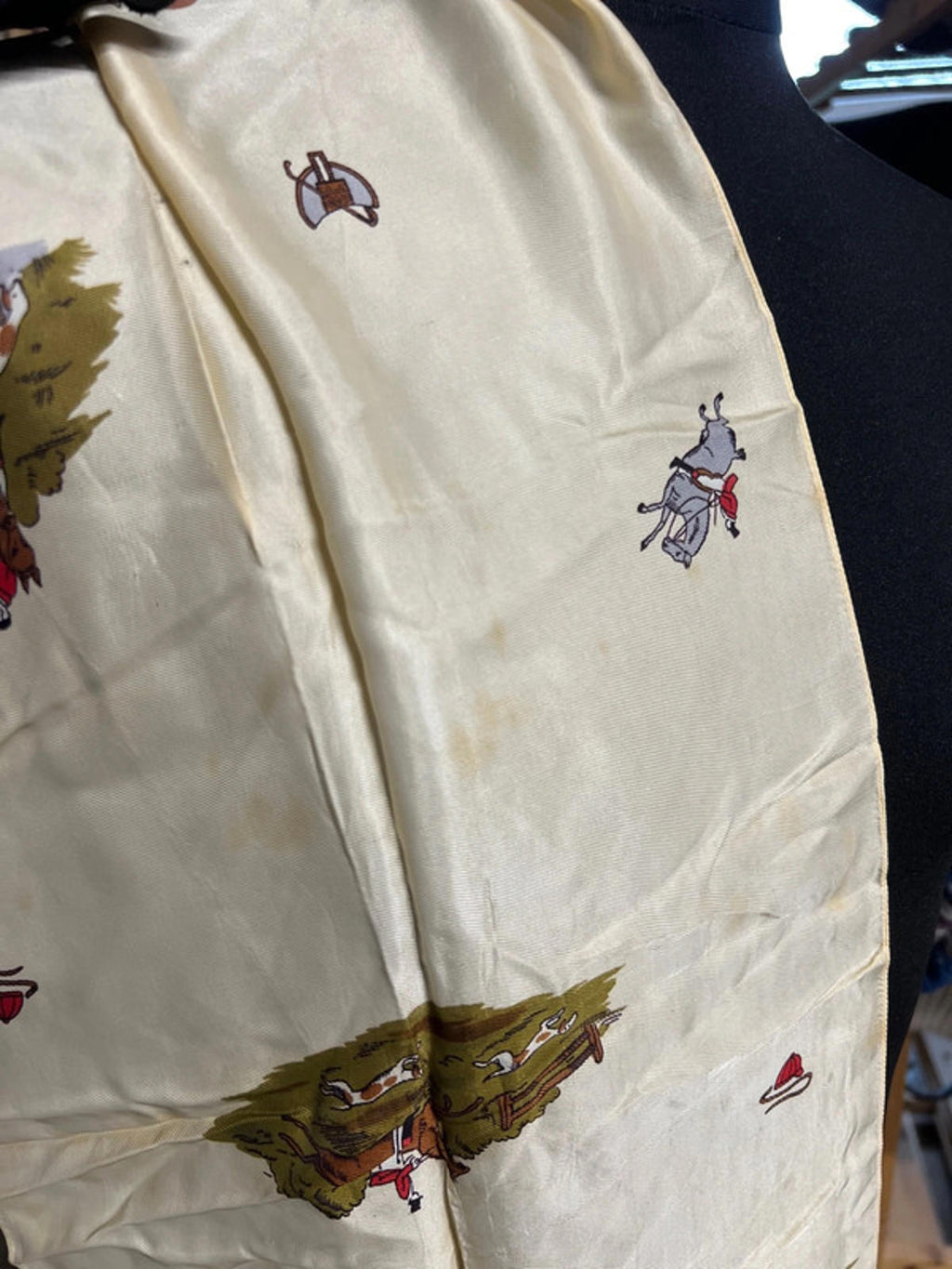 Vintage Ladies Scarf | Equestrian Hunt themed