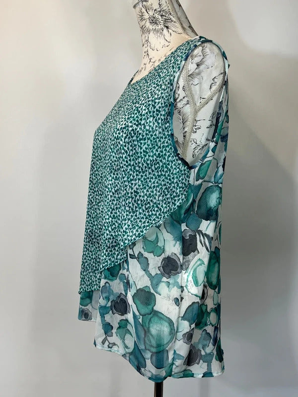 Lizalú | 2XL | Sheer blue abstract florals blouse