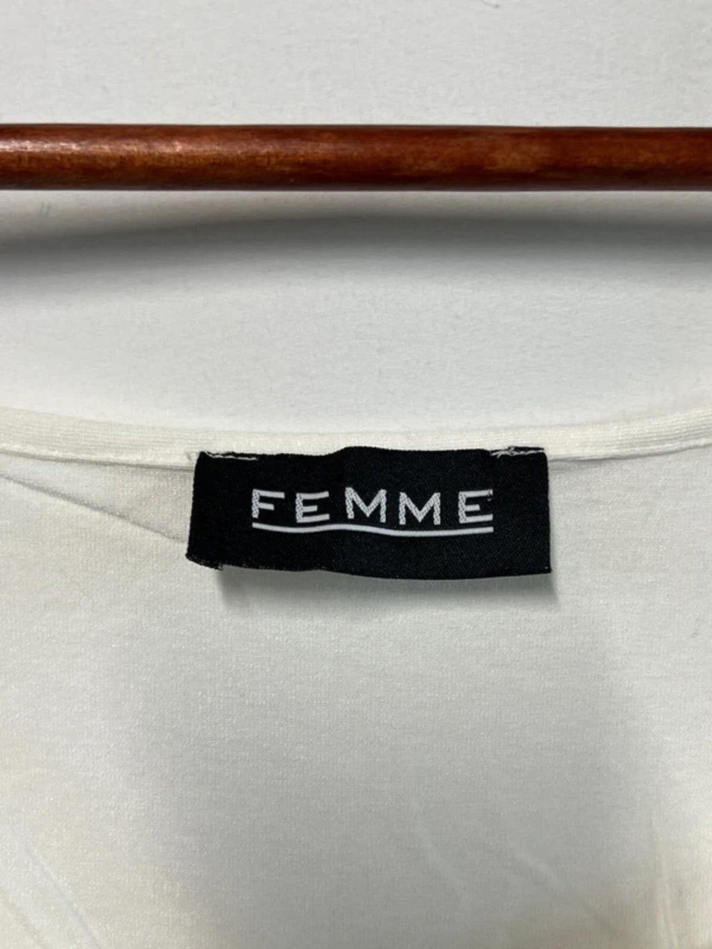 Femme | 12 | Layered-style cream/white vest top | Viscose/Elastane