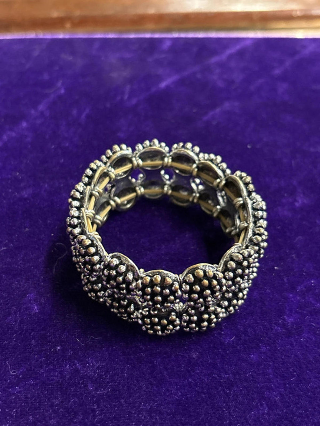 Vintage Elasticated Metal Bangle | Silver | One Size