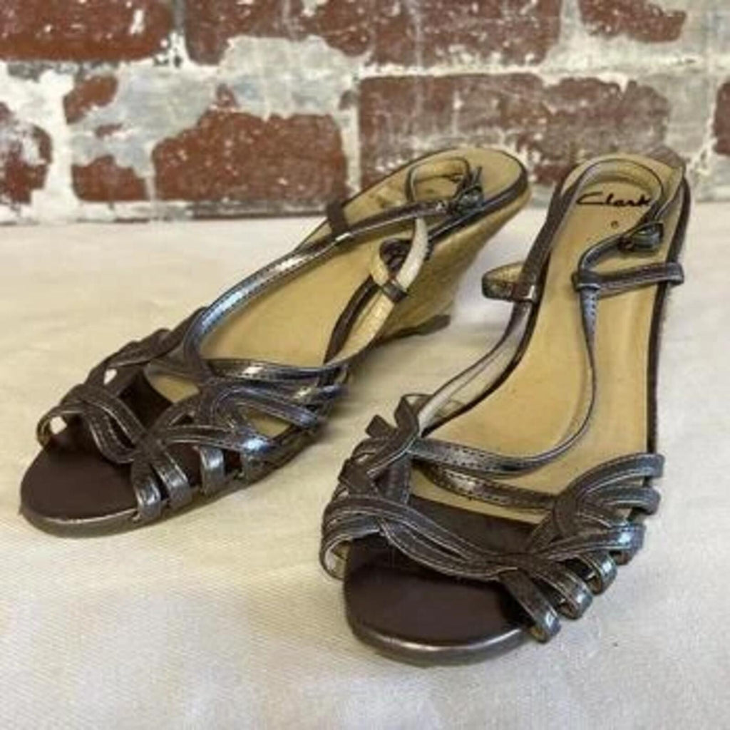 Clarks | 6 | Silver leather sandals with hessian heel