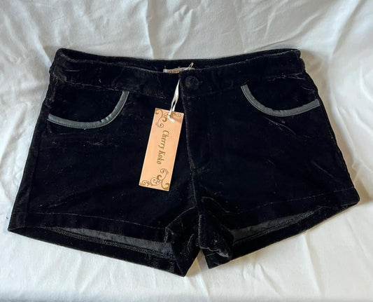 Cherry Koko | M | Black Mini Shorts