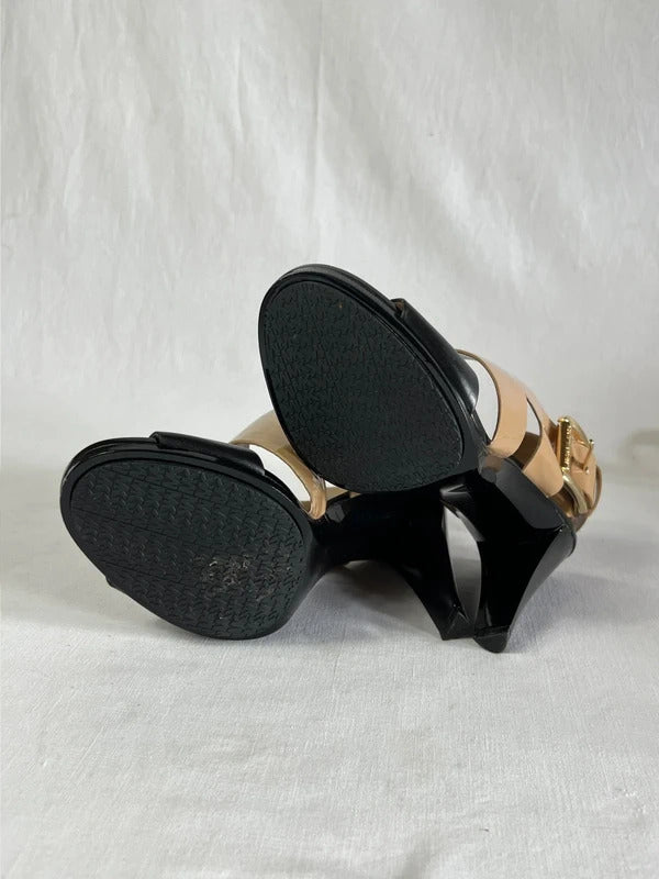 Michael Kors | Size 3 | Essential Black and Beige Heels