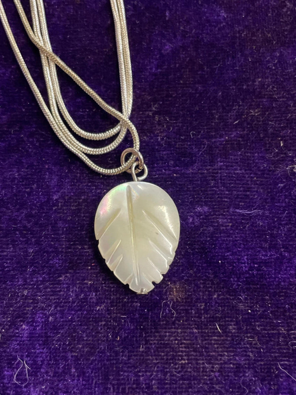 Silver and mother of pearl necklace
