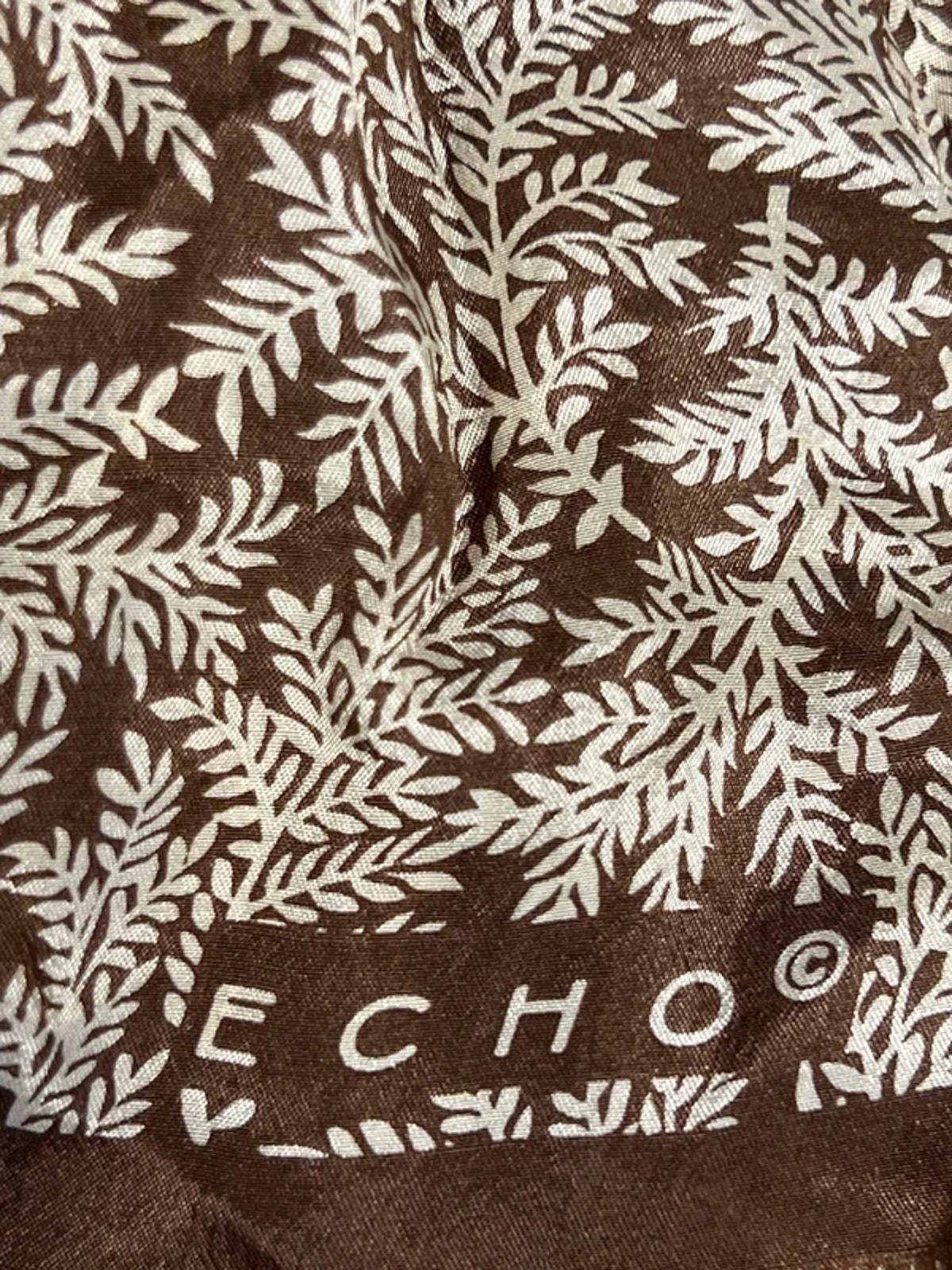 Vintage Echo | Ladies Scarf | Brown Pattern
