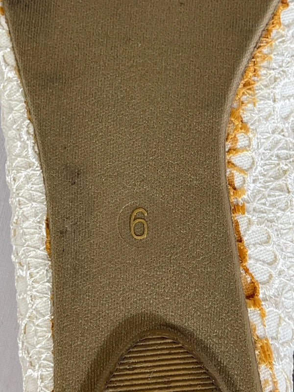 Lilley | Size 6 | Cream Lace ballets with bows