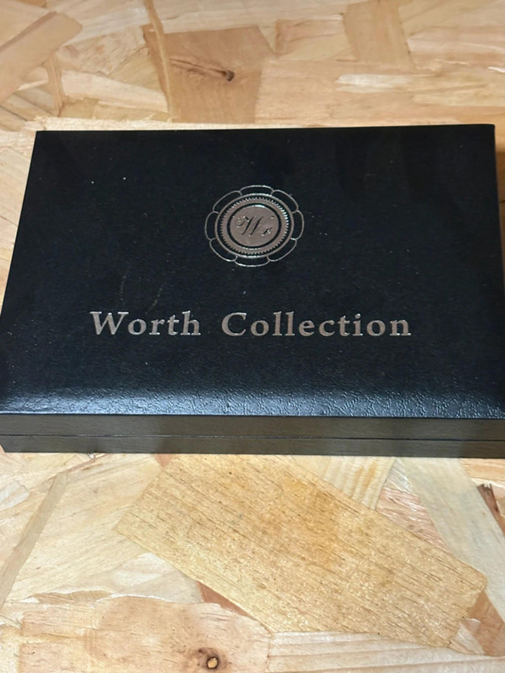 Set of 5 gold plated Audrey Hepburn commemorative coins