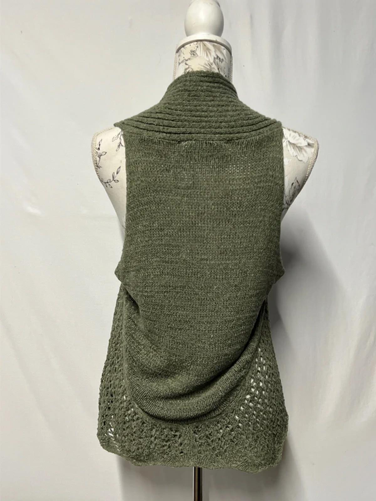 Vanilla Sands | 12 | Khaki Gilet/Cardi