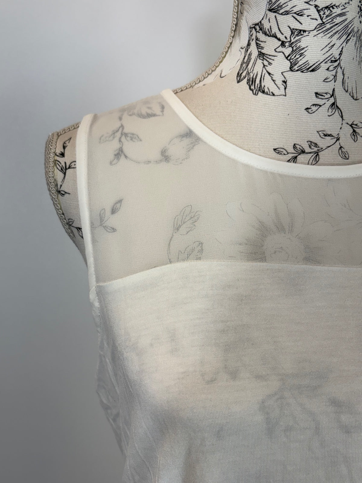 Next mesh vest top / 14