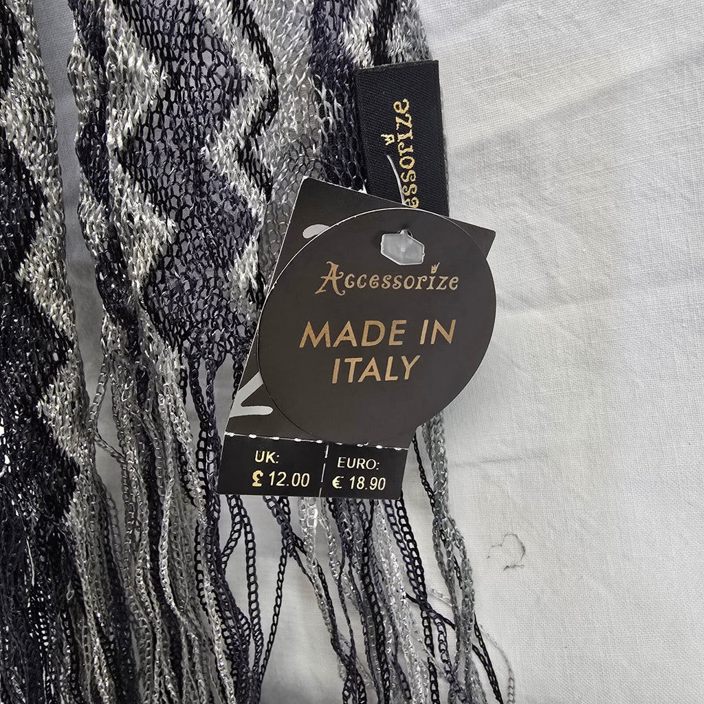 Accessorize silver and grey knot pattern scsrf