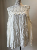 Tu white cold shoulder top / 22