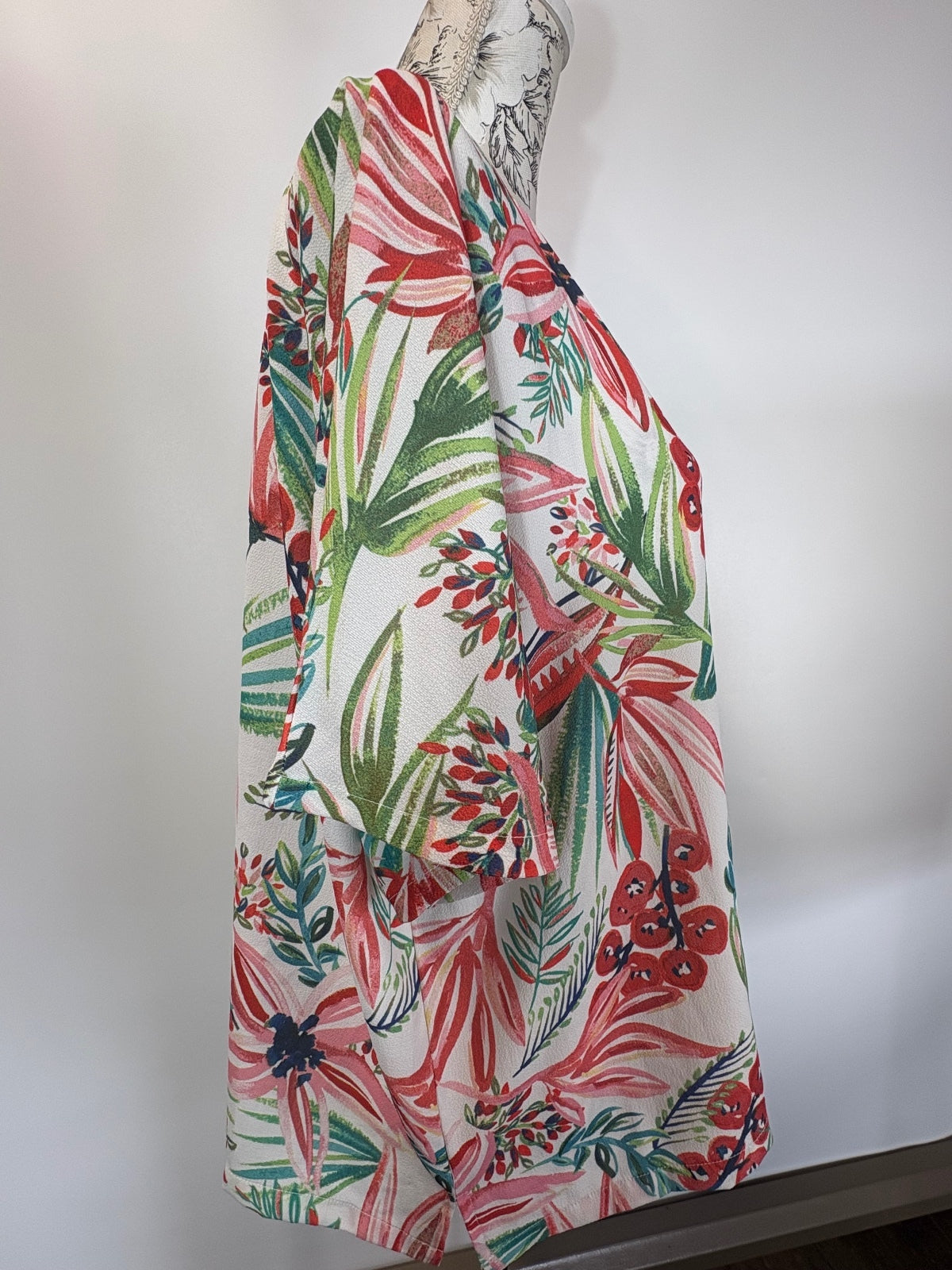 M&S collection top. / 16