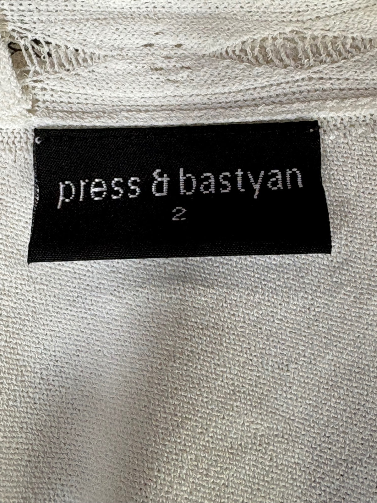 Press & bastyan top / 12