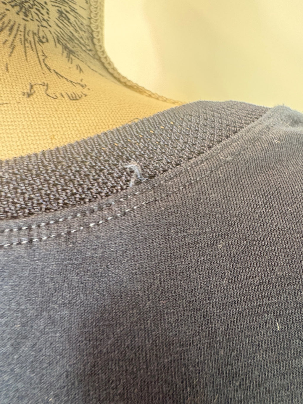 Ddiva, Lace navy blue tank top