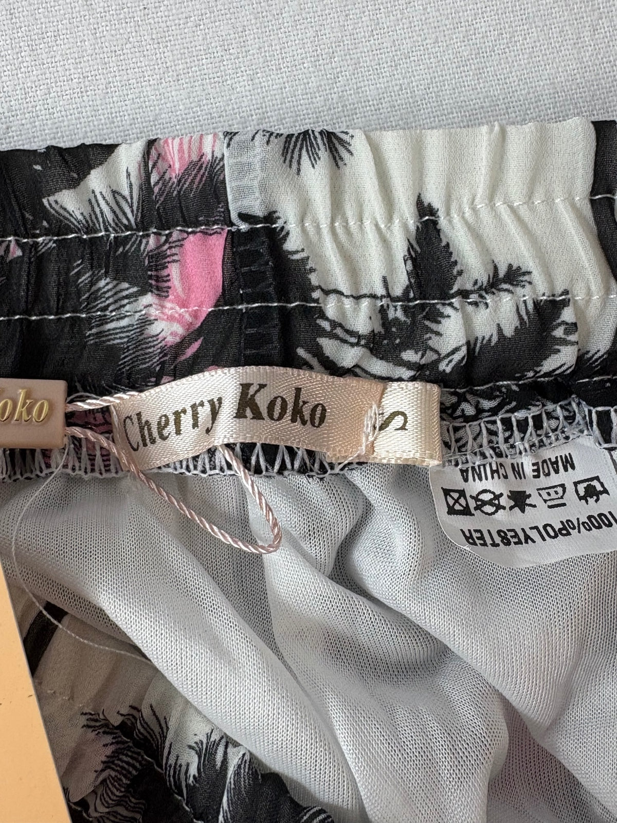 Cherry KoKo shorts / S