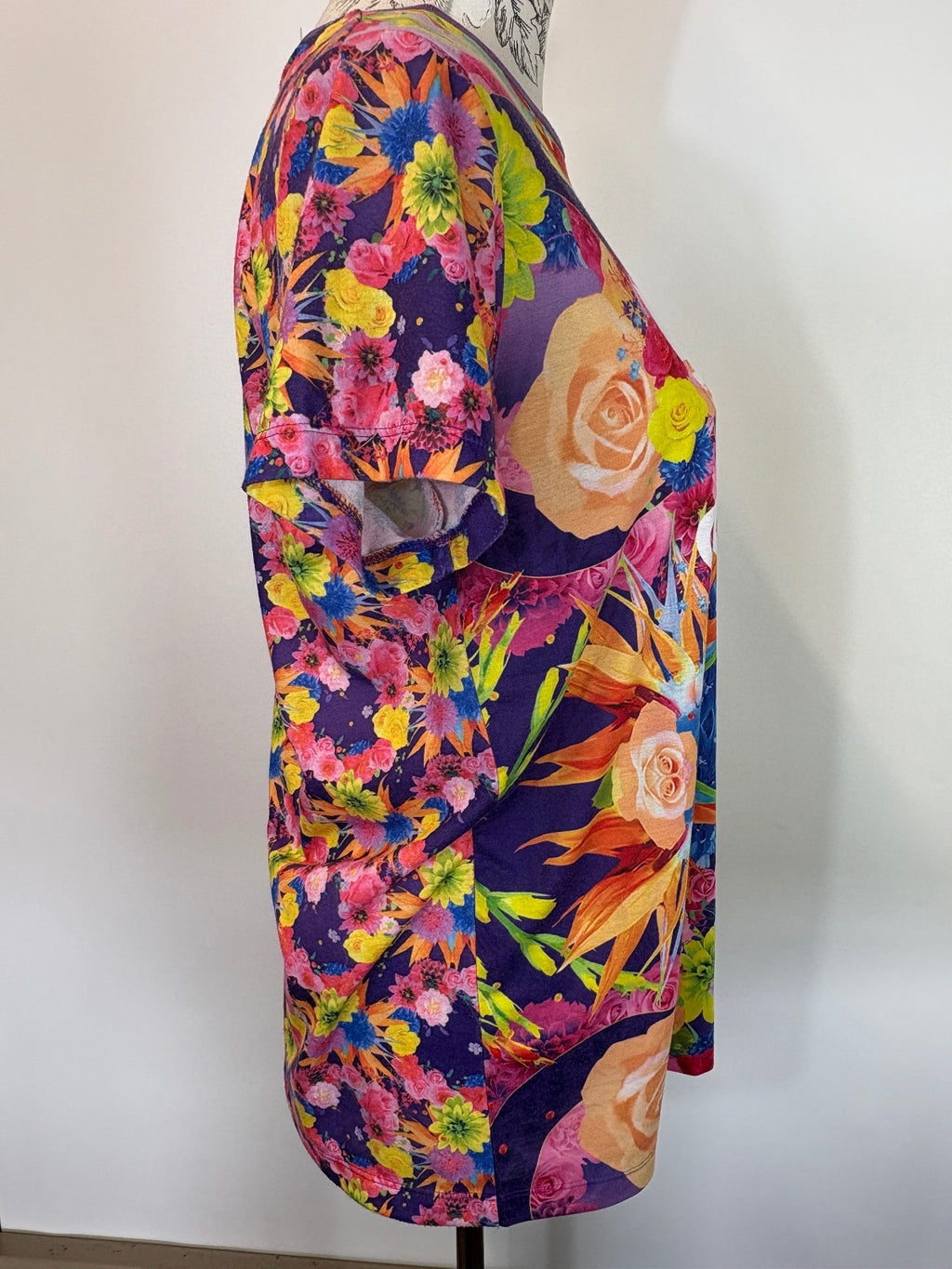 Adidas floral top / 14-15 yrs