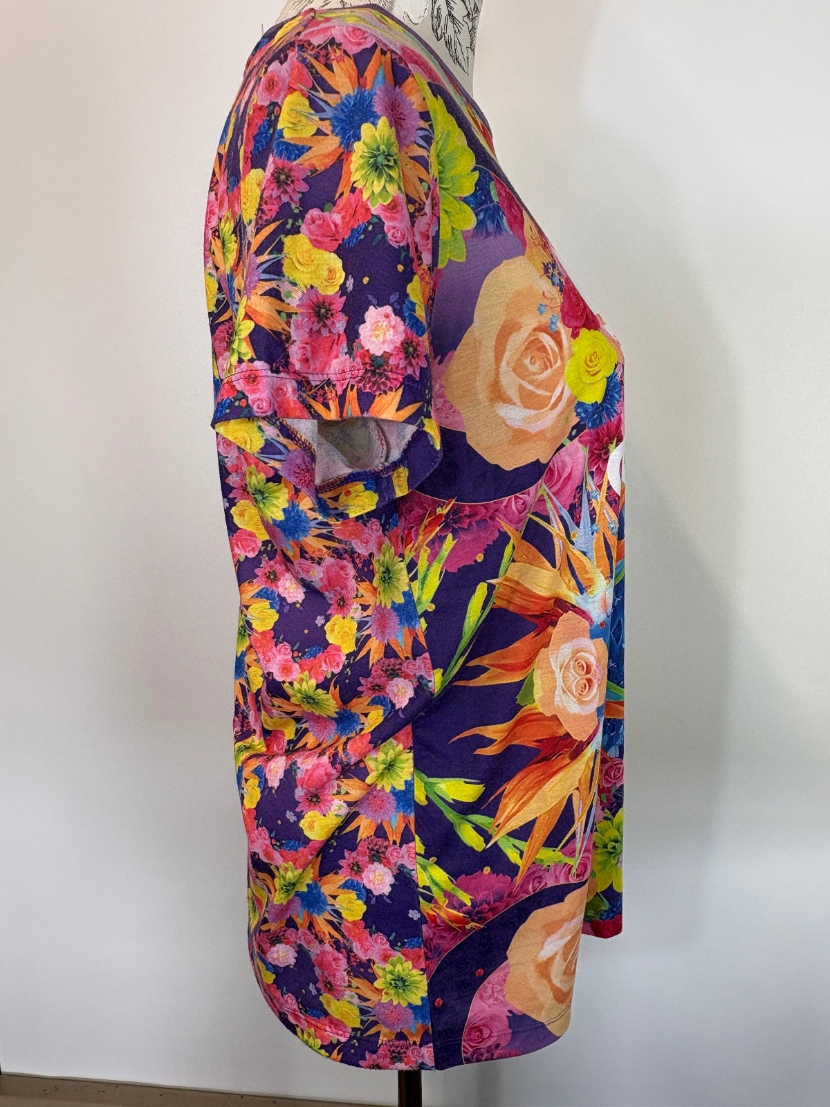 Adidas floral top / 14-15 yrs
