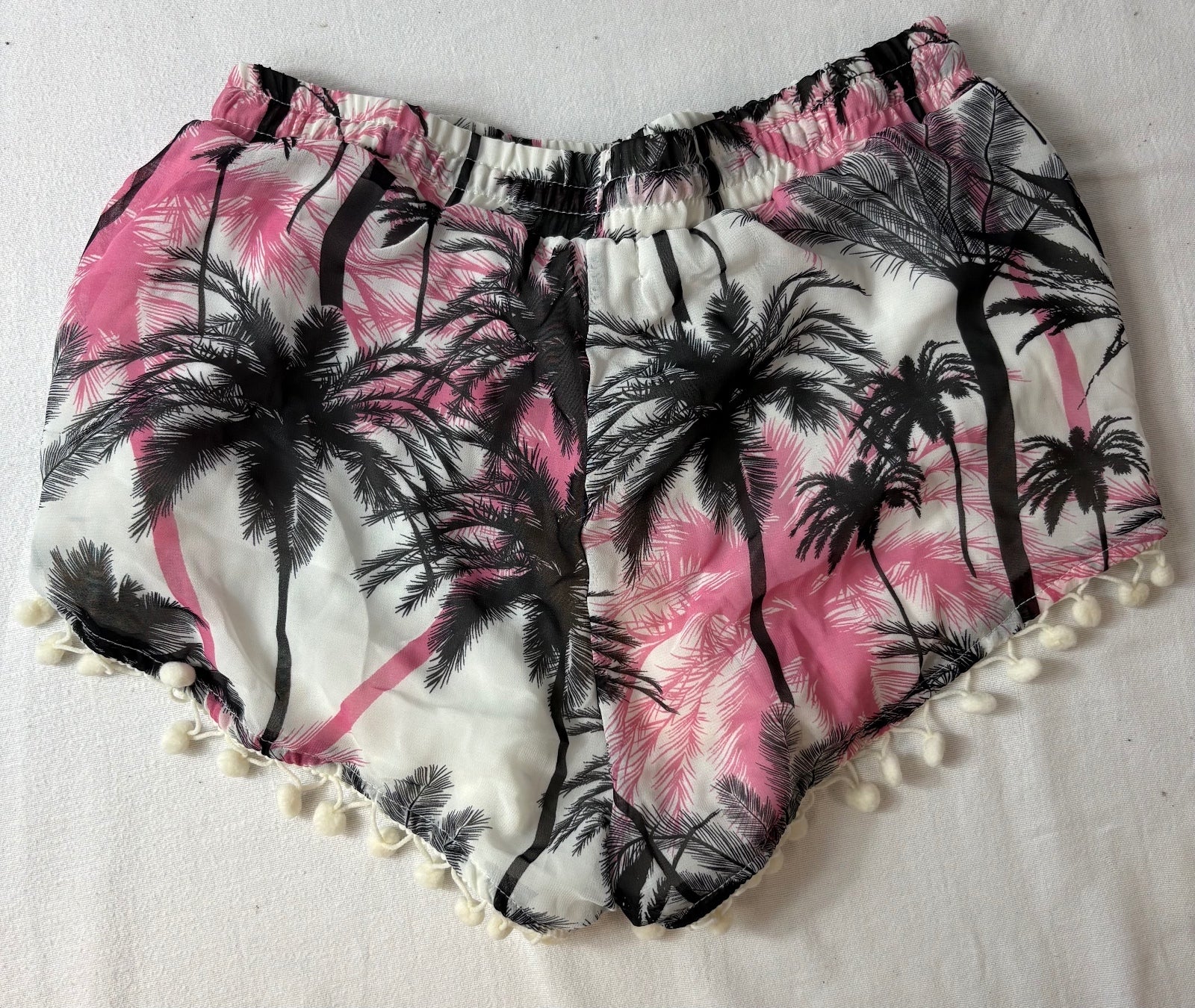 Cherry KoKo shorts / S