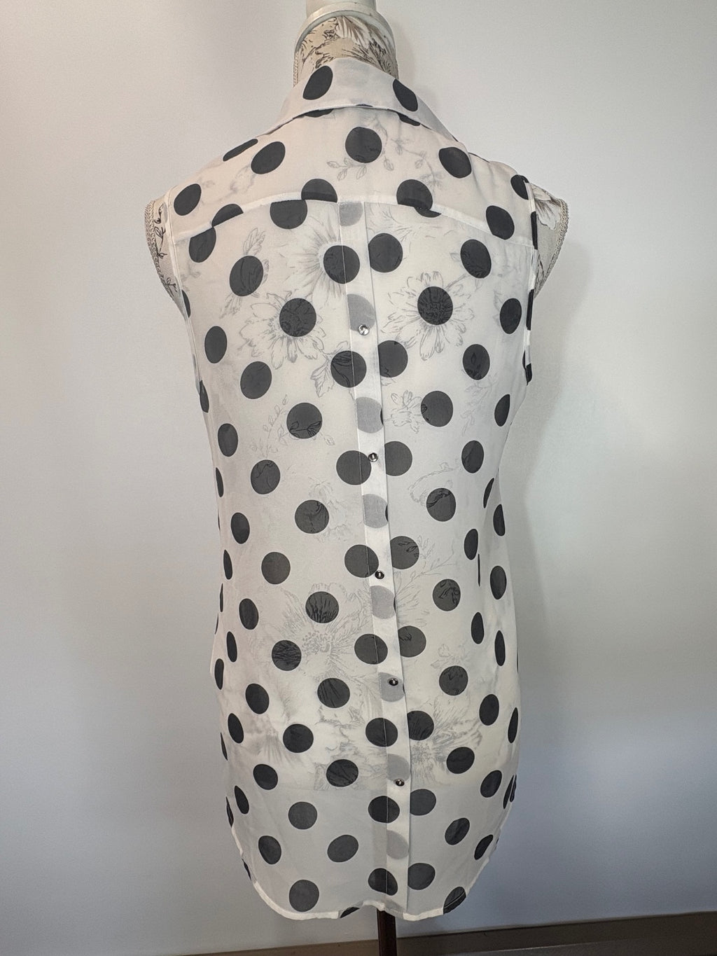 Next Sleeveless spotted blouse