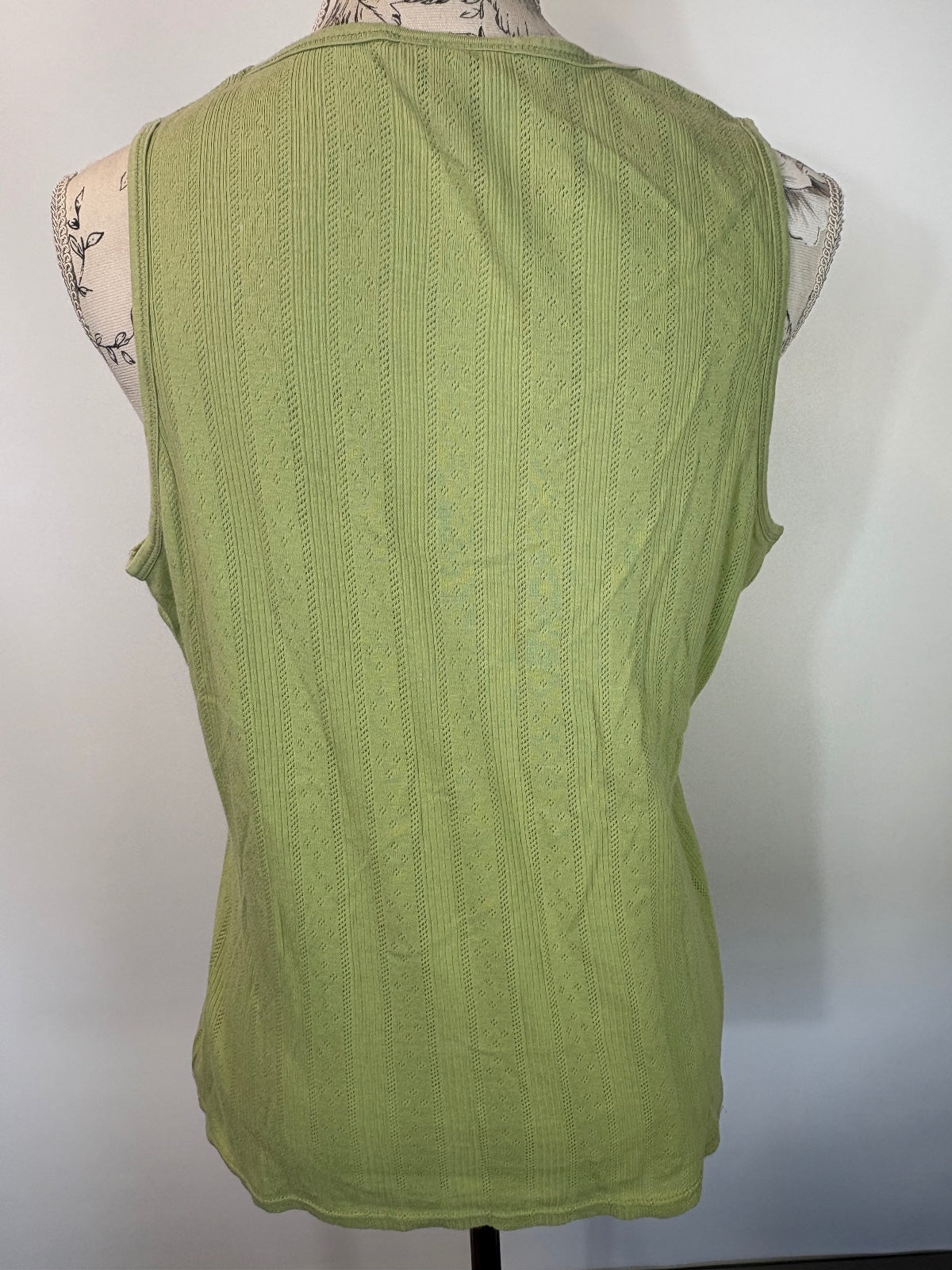 TU pale green tank top