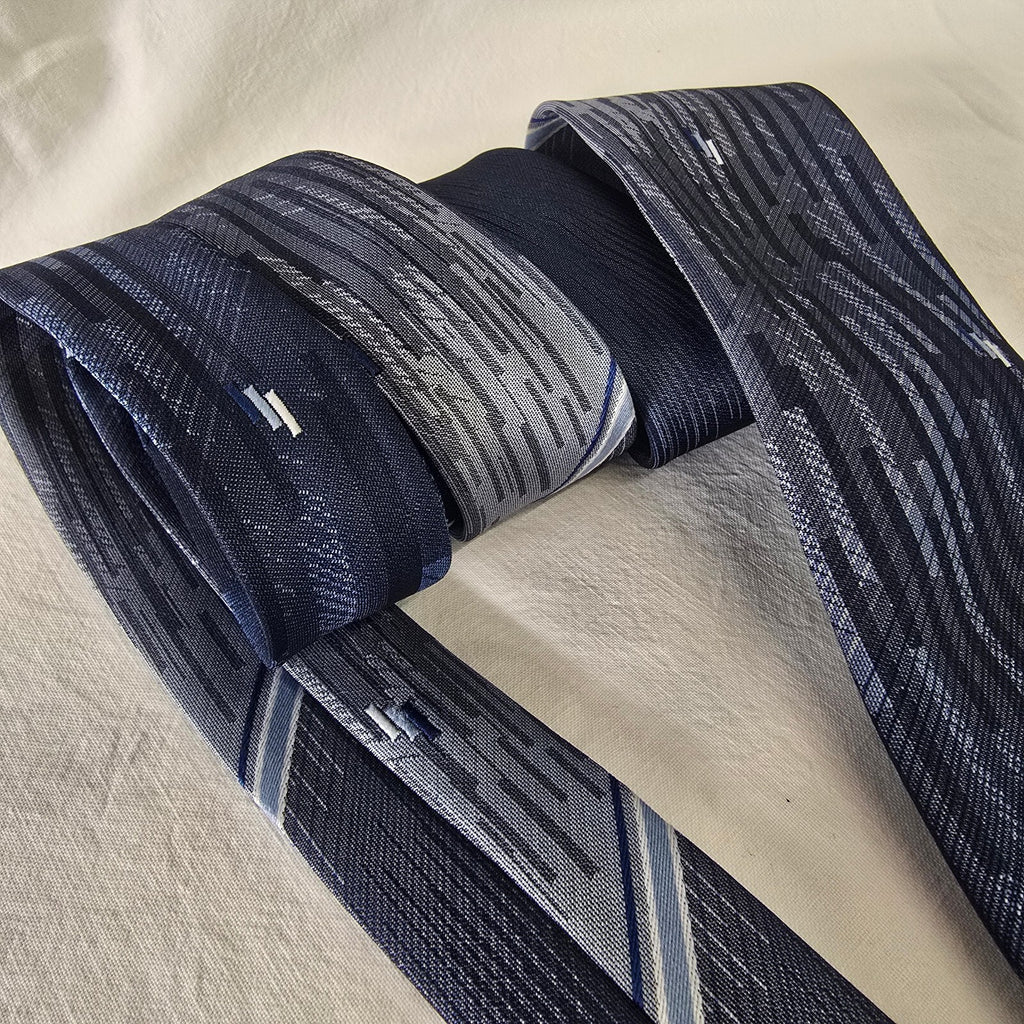 Vintage St Michael blue tie