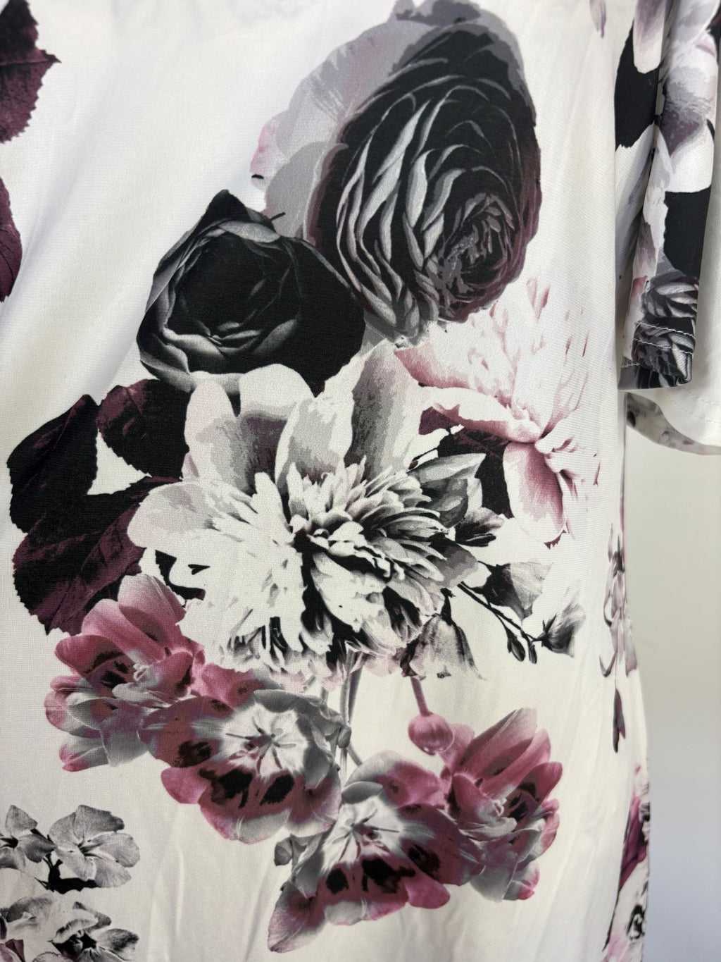Yours cold shoulder top / 16