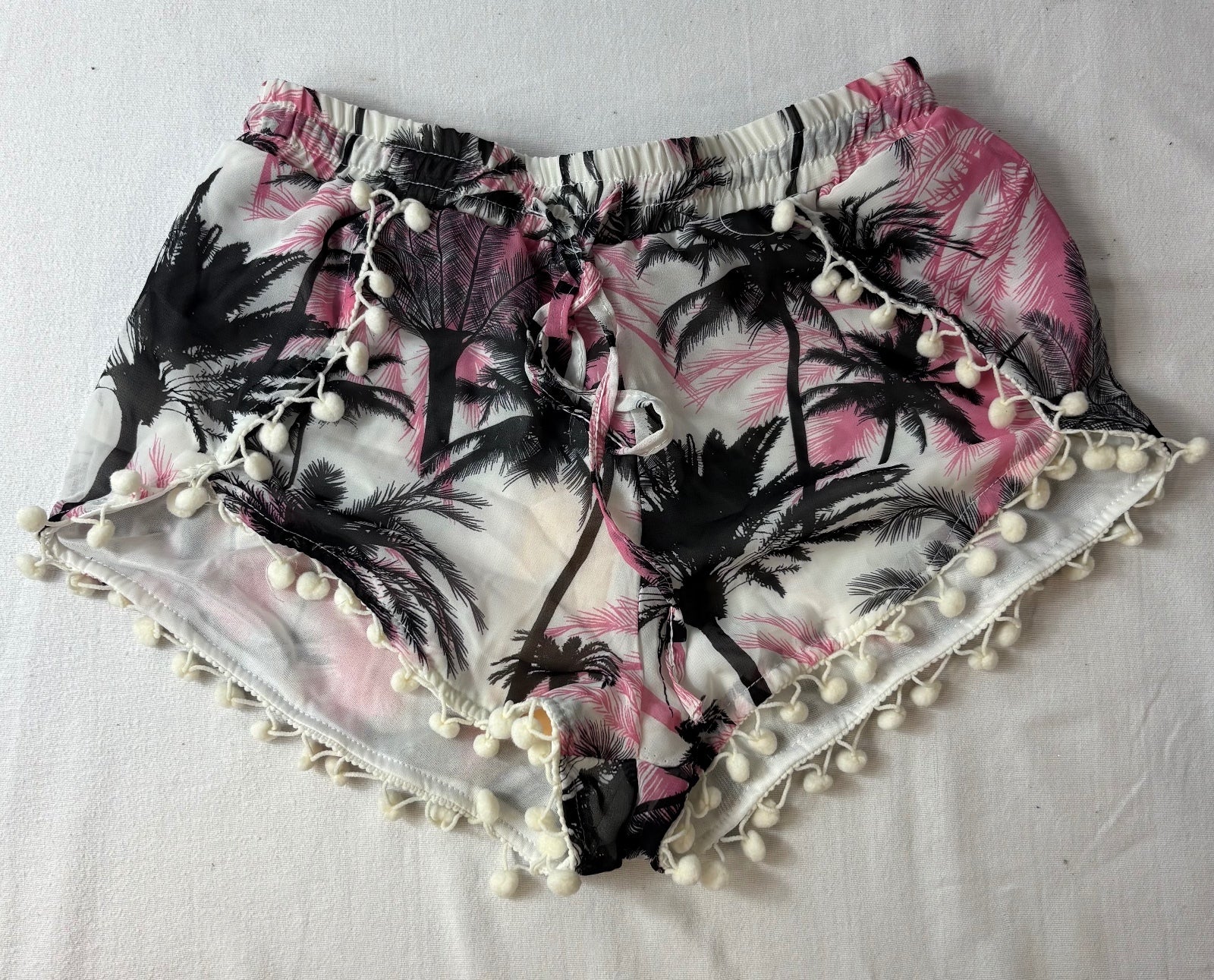 Cherry KoKo shorts / S