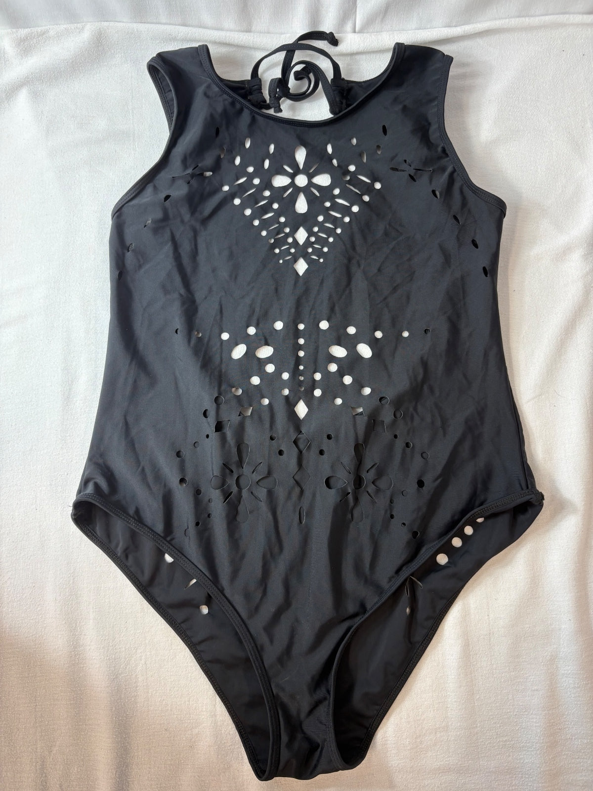 Boohoo black one-piece / 14