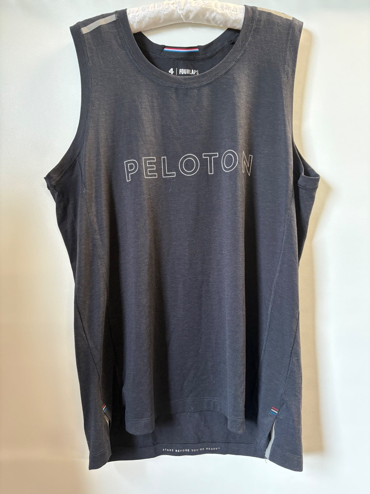 Four laps tank top / L