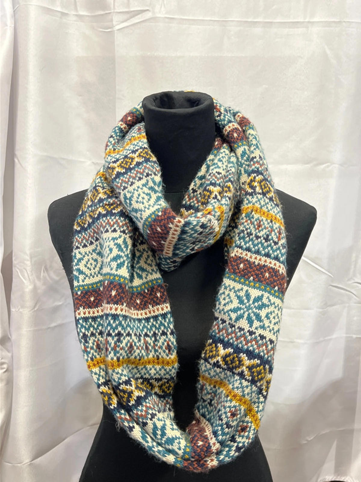 Vintage Knit Colourful Scarf
