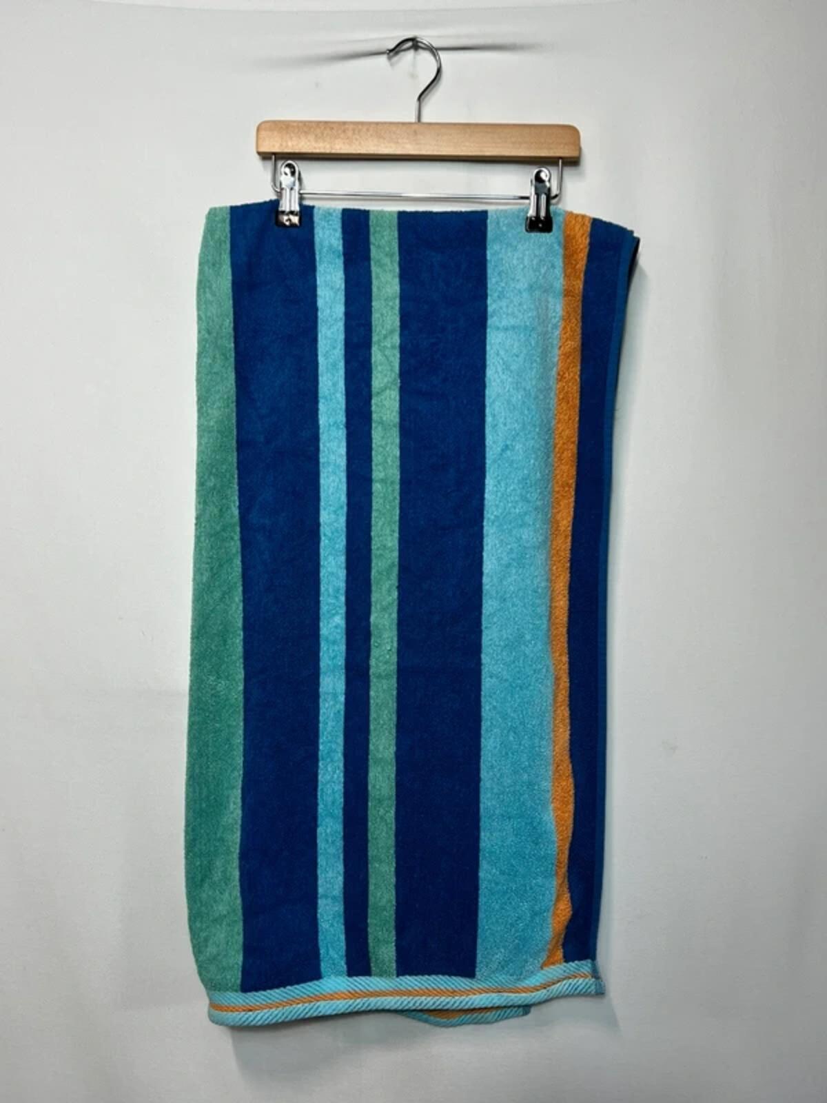 Large preloaded vintage beach towel | Striped