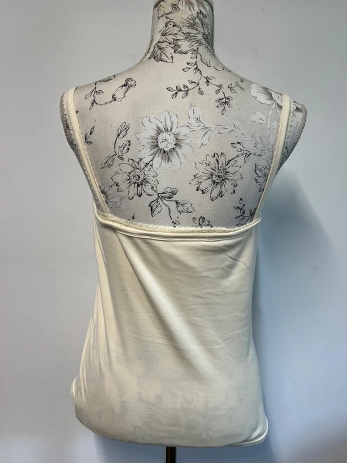 Liz Clairborne | M | Cream cotton cami with embroidery
