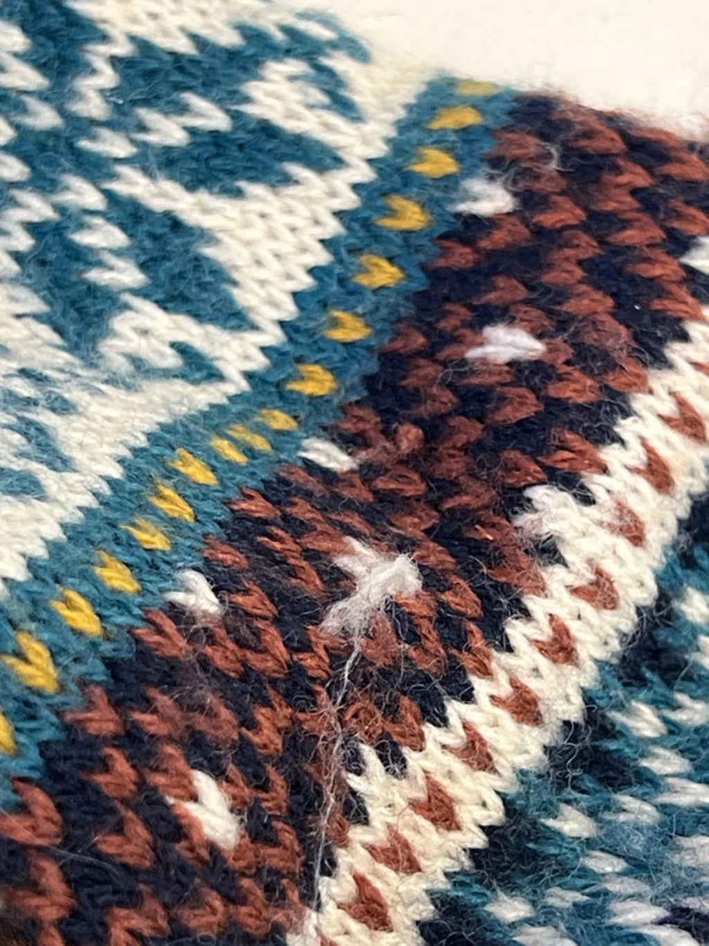 Vintage Knit Colourful Scarf