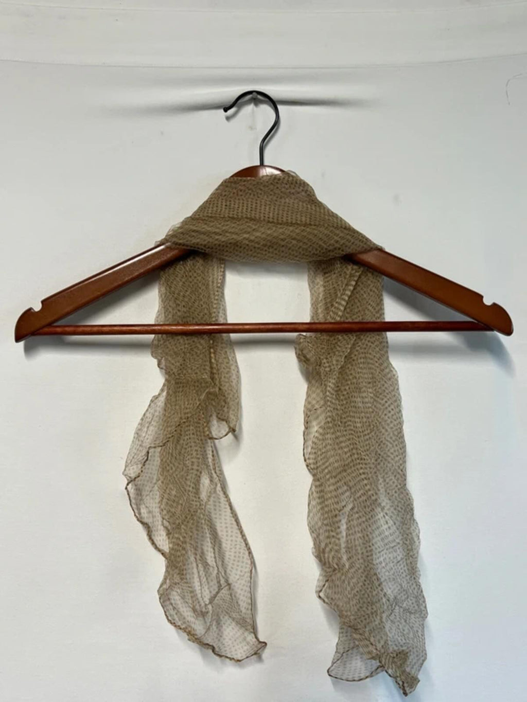 Ladies Vintage-style brown scarf/bandanna