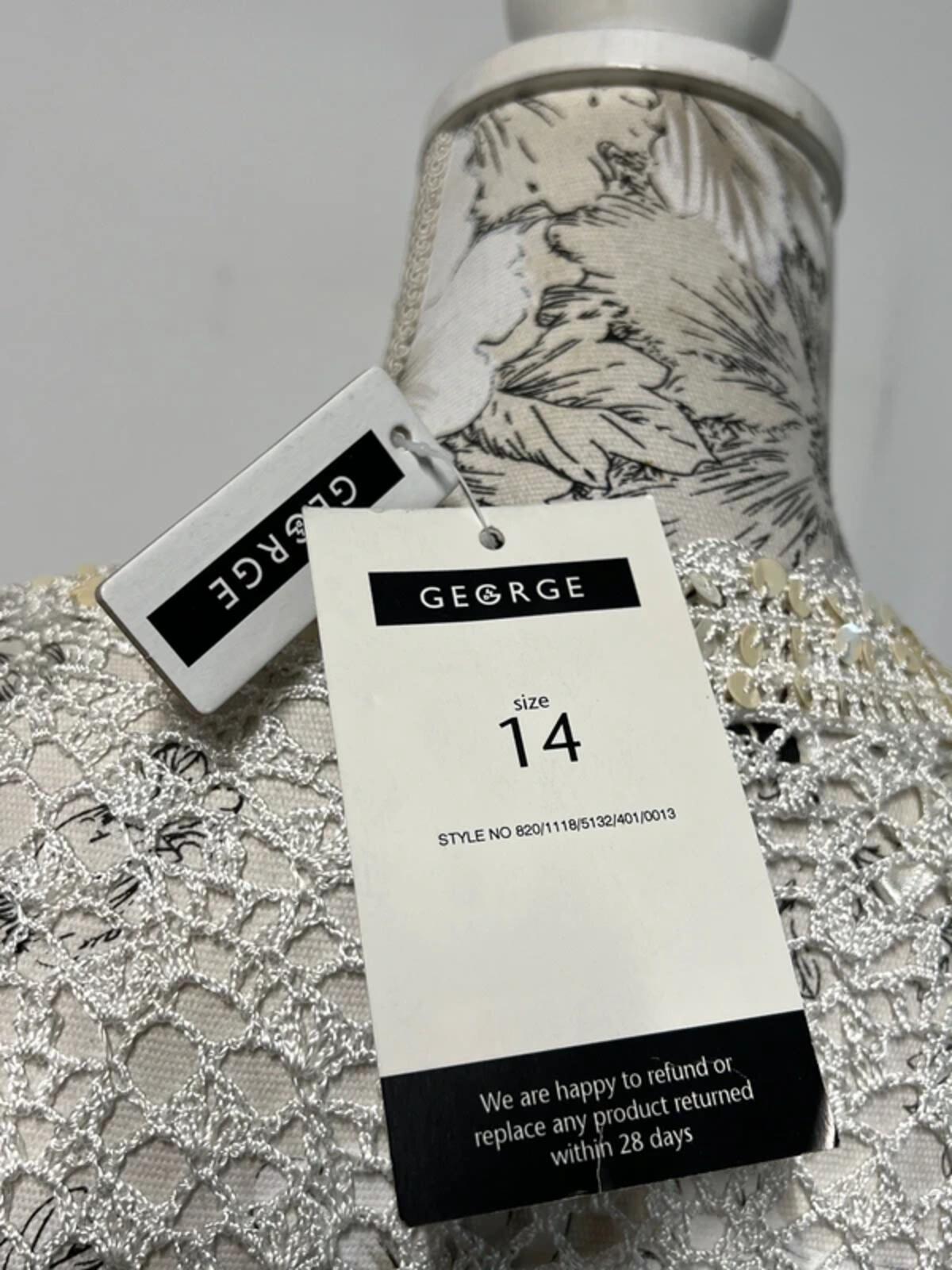 Vintage George | 14 | White cardigan with embroidered detailing