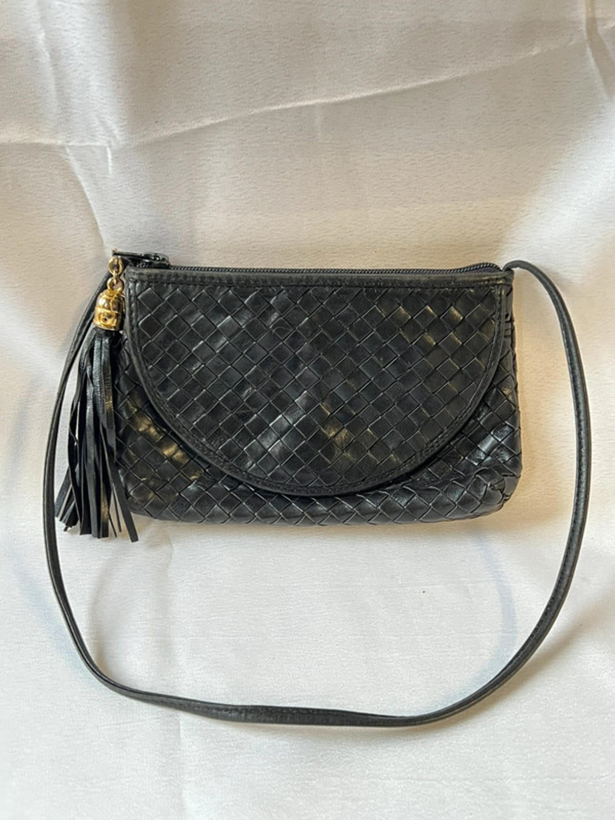 Genuine Vintage Cosci | Black woven handbag | Leather
