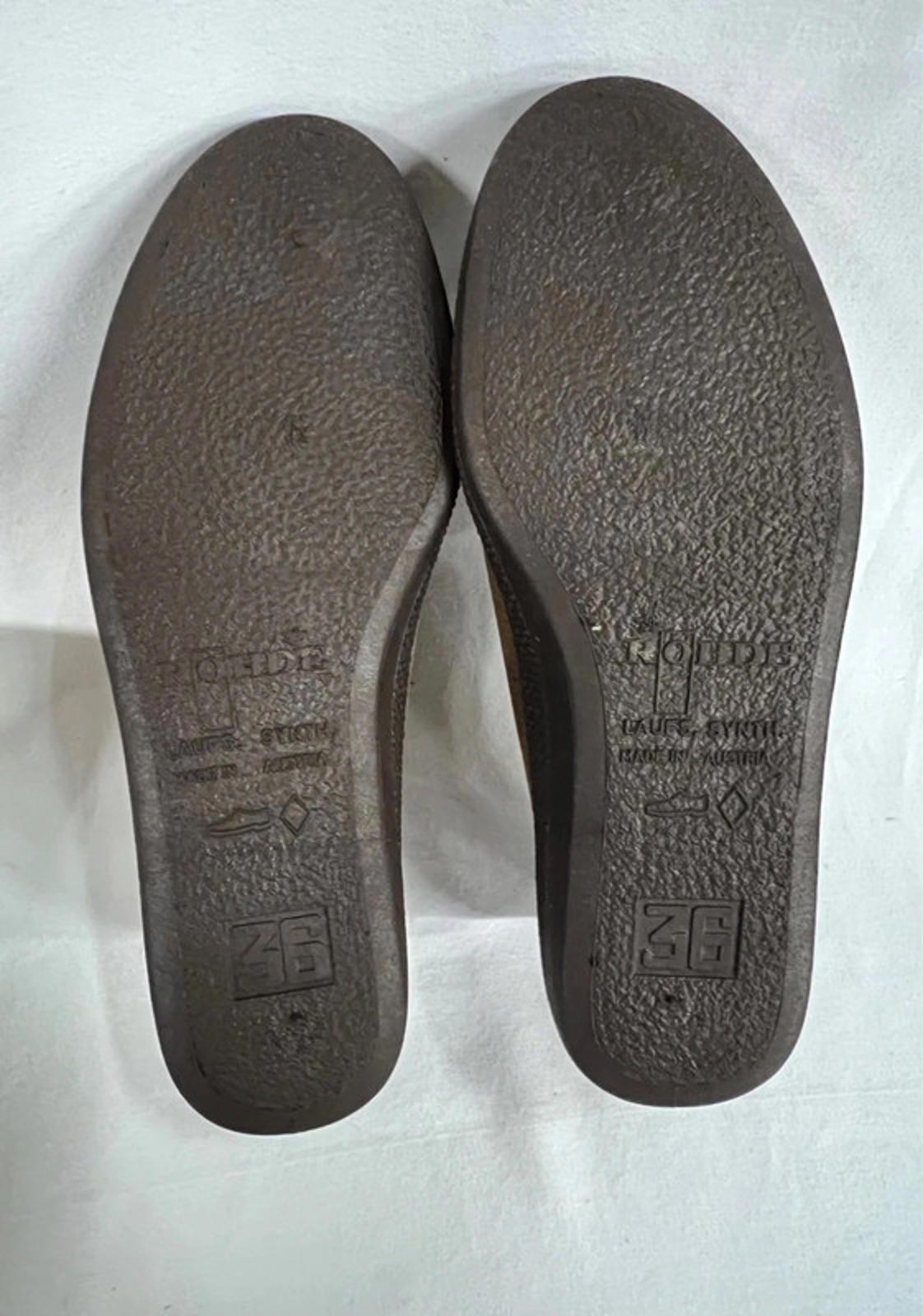 Rohde Moccasins | 36 / 3.5 | Hazelnut | Brand New