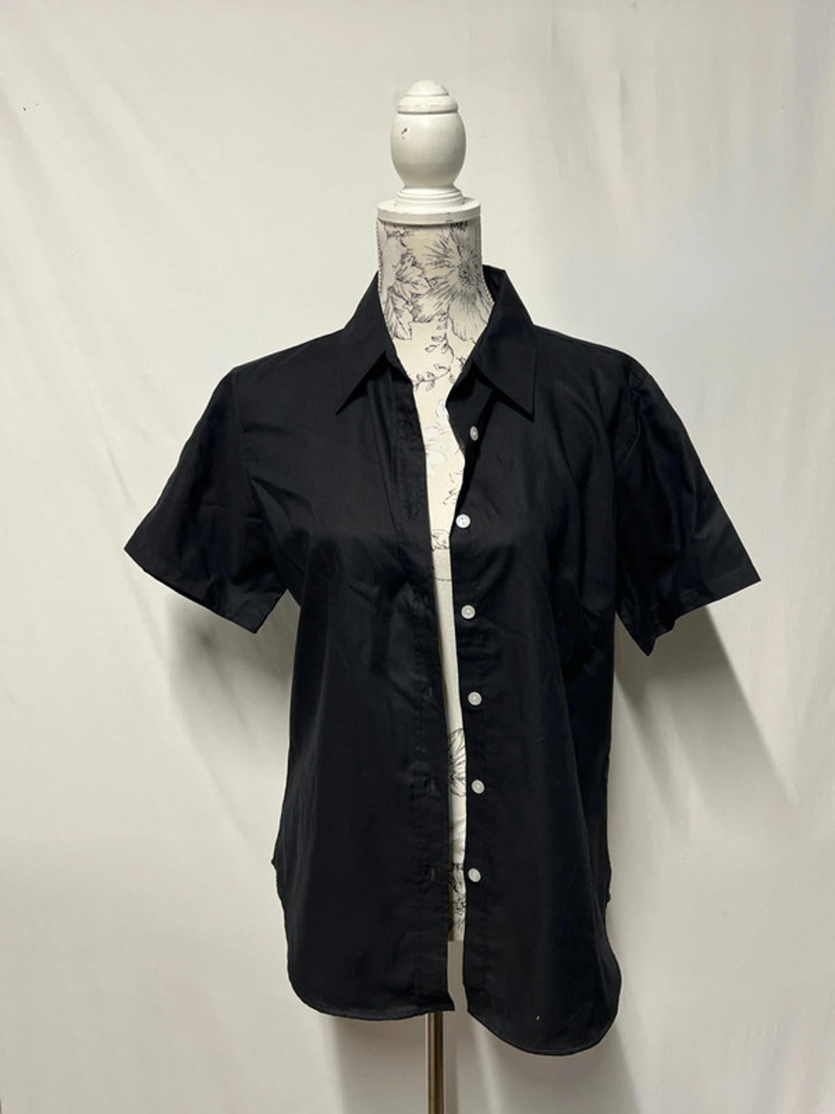 Black Embroidered T-Shirt | 16 | Steampunk Pattern