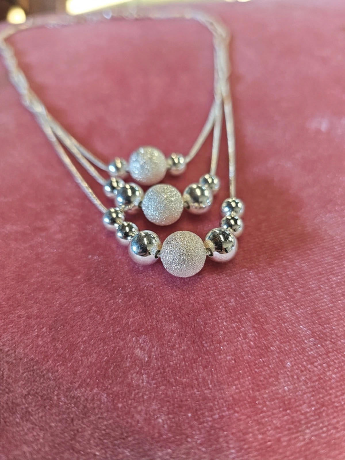 Solve three tier drop necklace