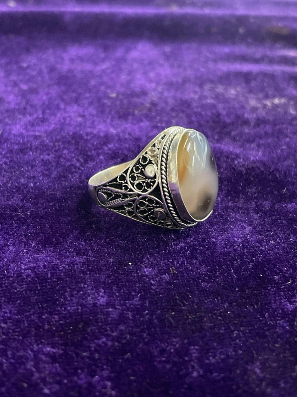 Silver and Chalcedony ring