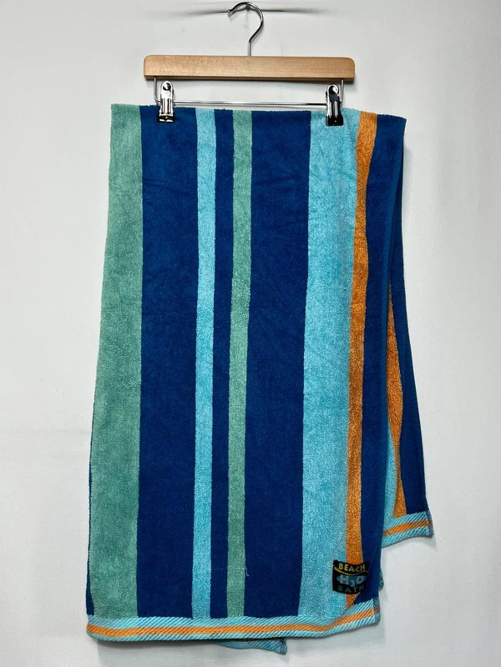 Large preloaded vintage beach towel | Striped