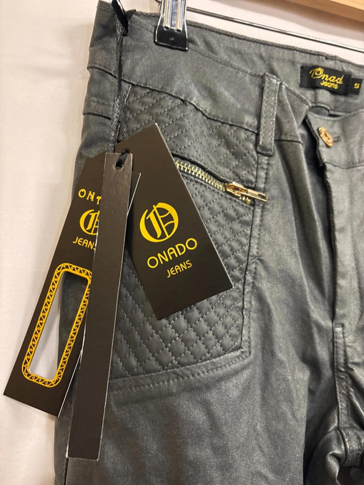 Designer Onado Jeans  (s)