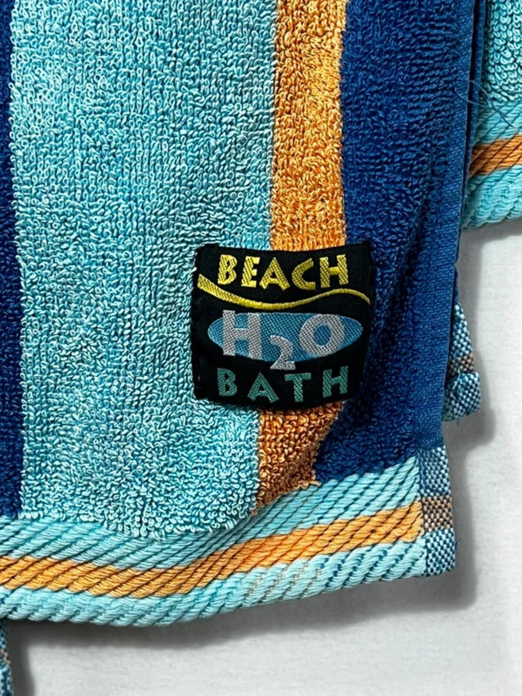 Large preloaded vintage beach towel | Striped